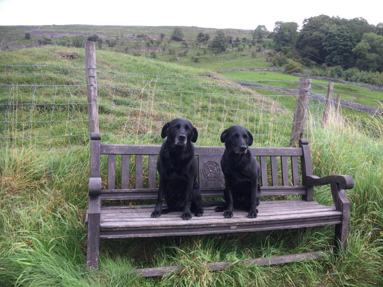 Fox And Hounds Starbotton Hotel ภายนอก รูปภาพ